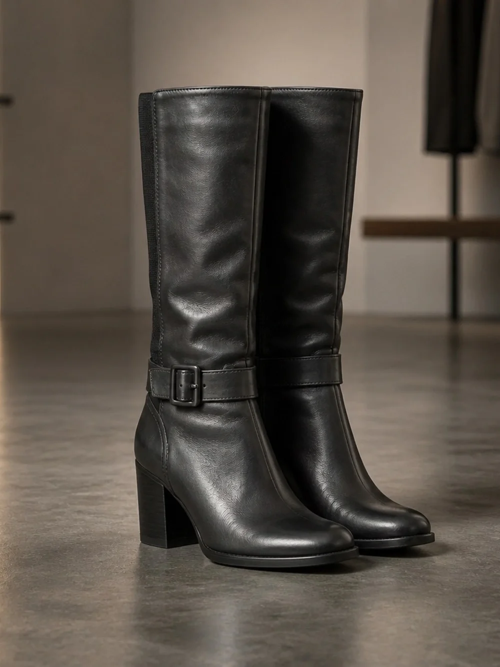 Naturalizer Classic Black Knee-High Women's Faux Leather Boots Women’ Size 6